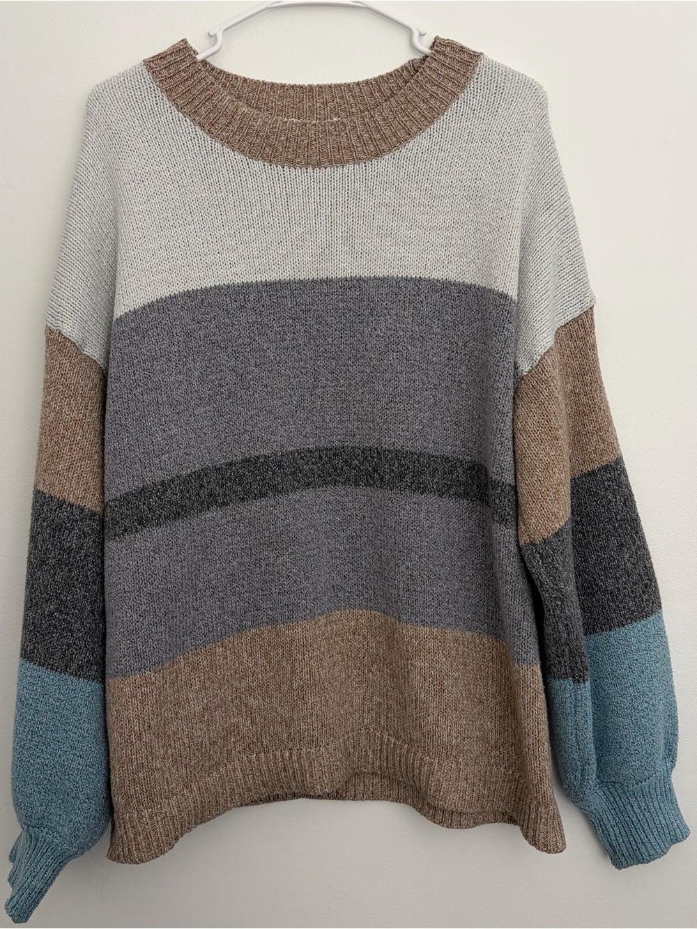 Relaxed Colorblock Crewneck Sweater in Gray, Tan & Blue